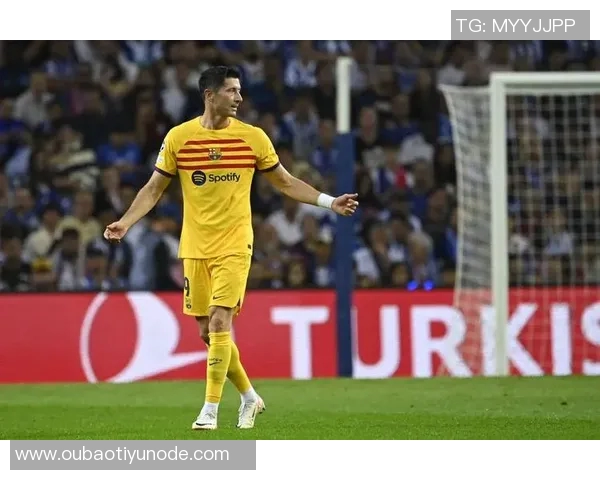 巴萨前锋线未来规划三选一续约莱万扶正费兰引进顶级前锋